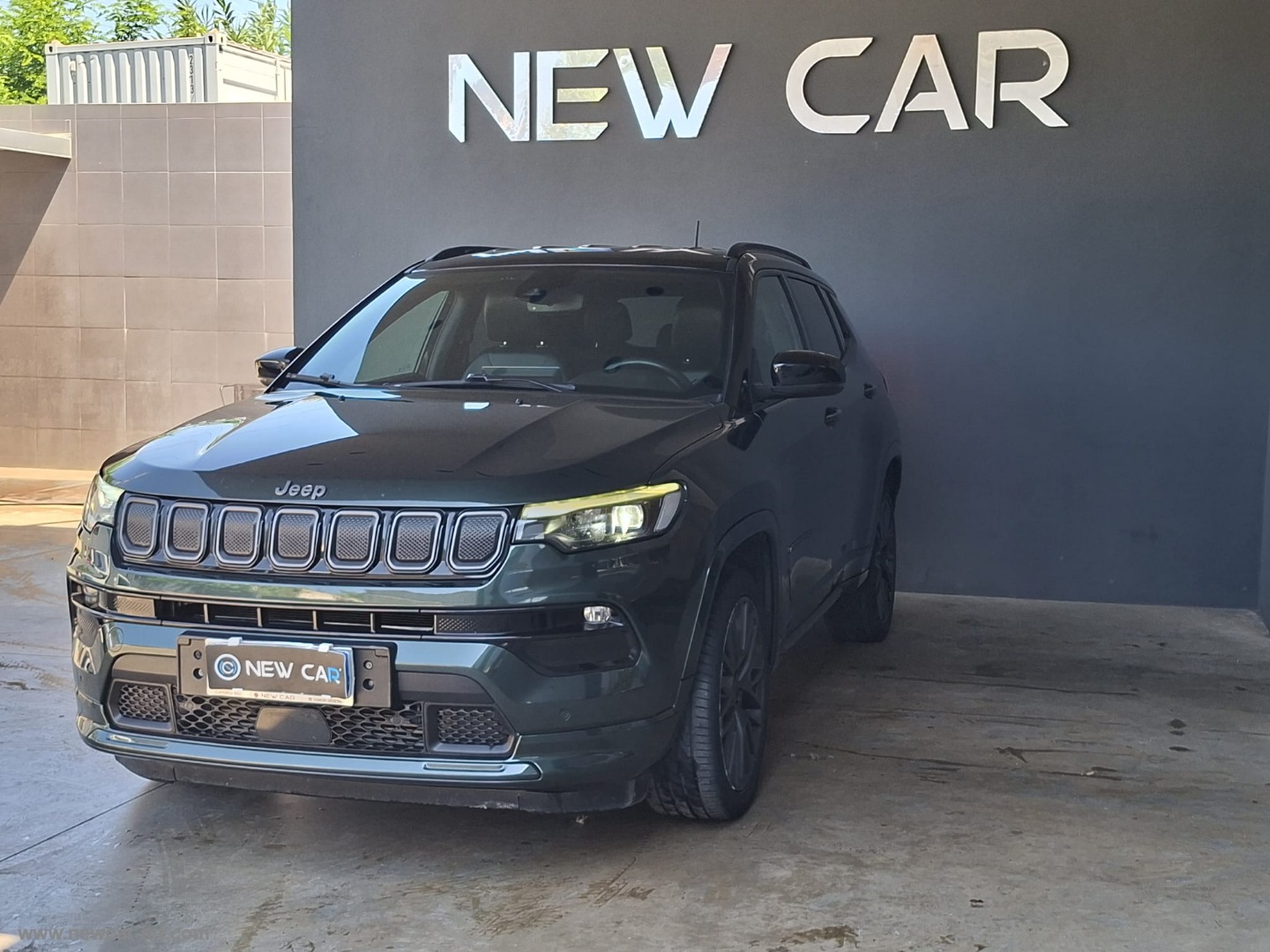 Compass 1.6 Mjt II 2WD Limited - immagine 2