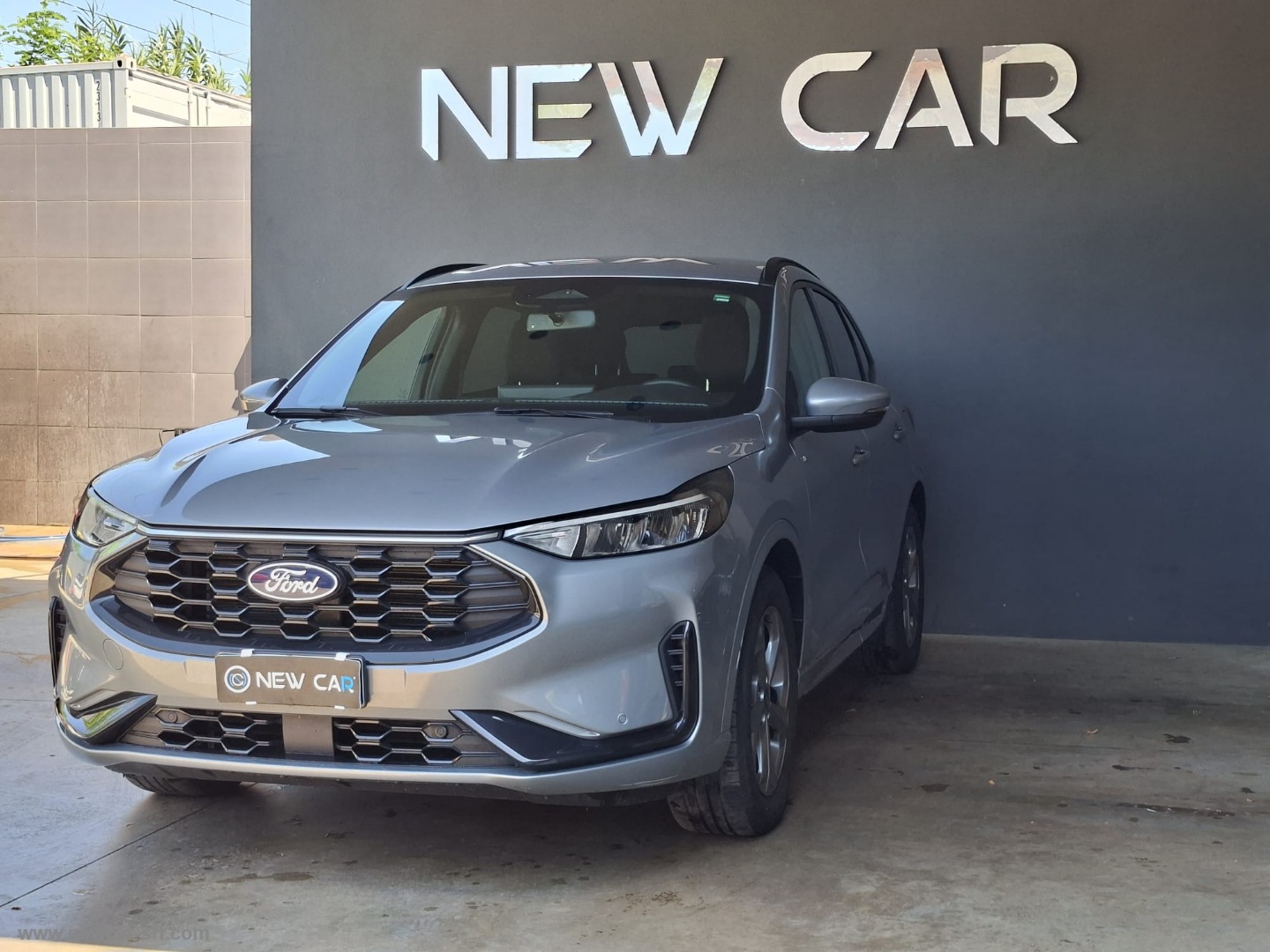 Kuga 2.5 FHEV 180 CV CVT 2WD Titanium - immagine 2