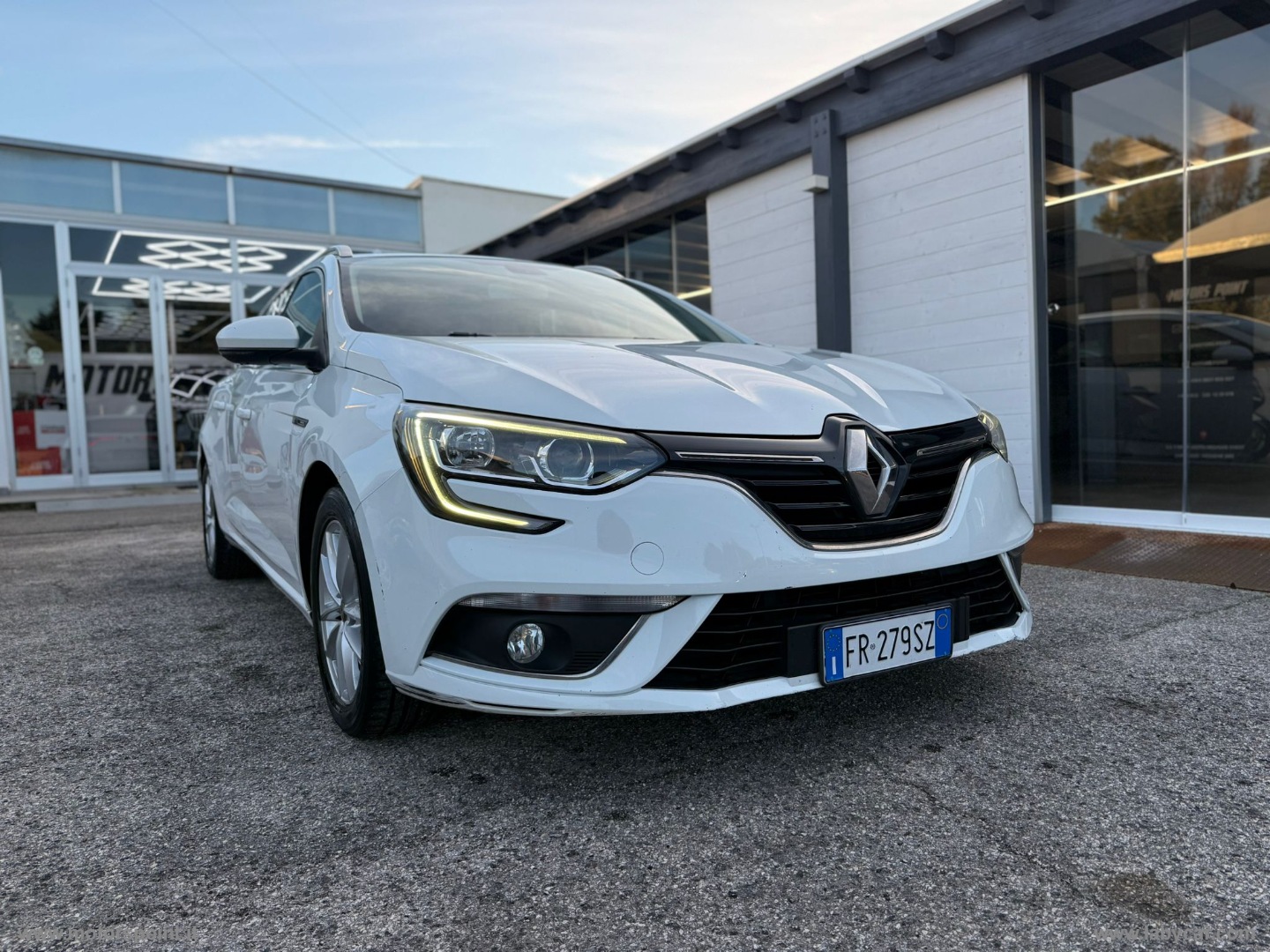 Mégane Sporter dCi 8V 110 CV Energy Bus. - immagine 2