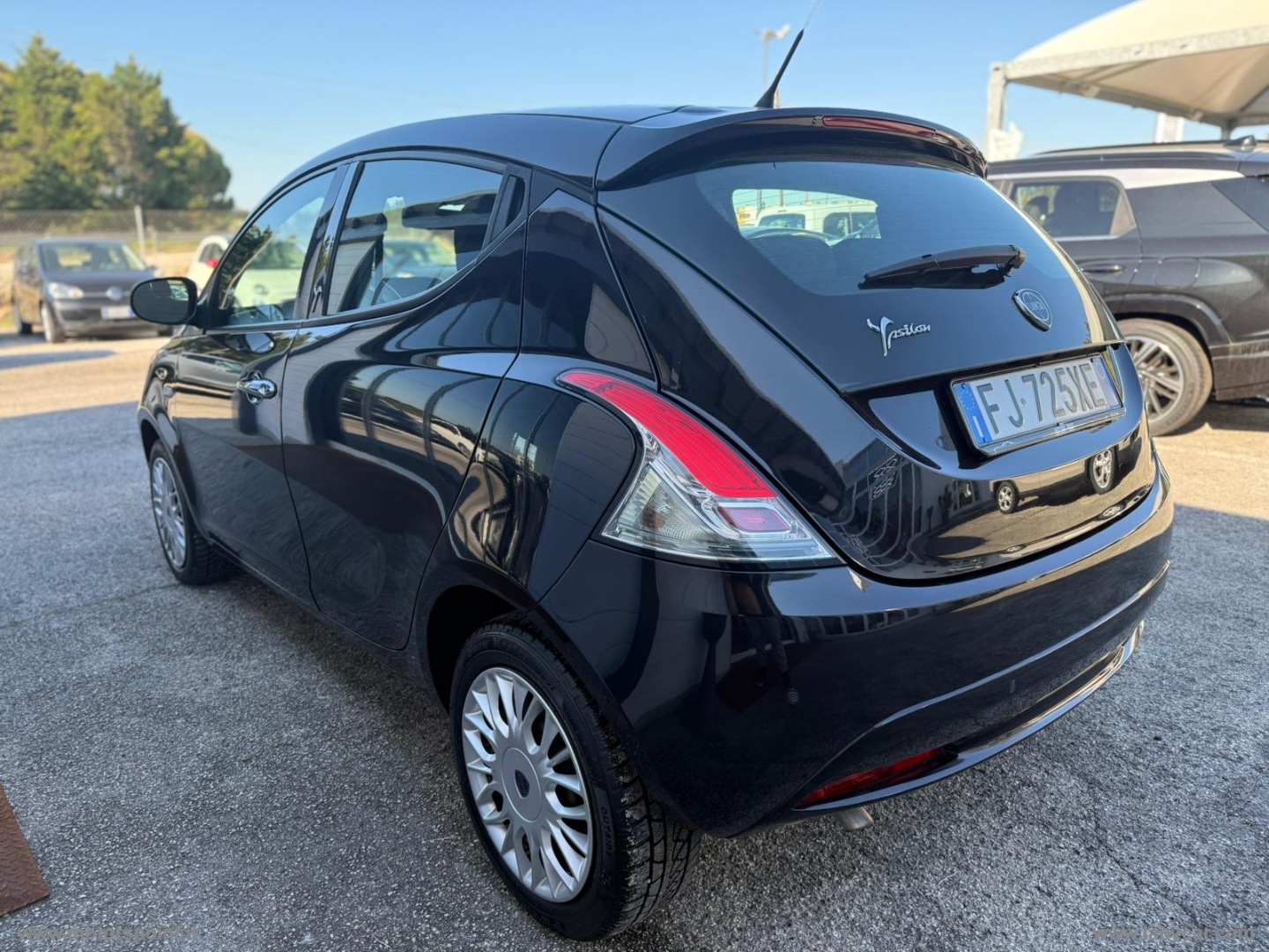 Ypsilon 1.3 MJT 95 CV 5p. S&S Silver - immagine 2
