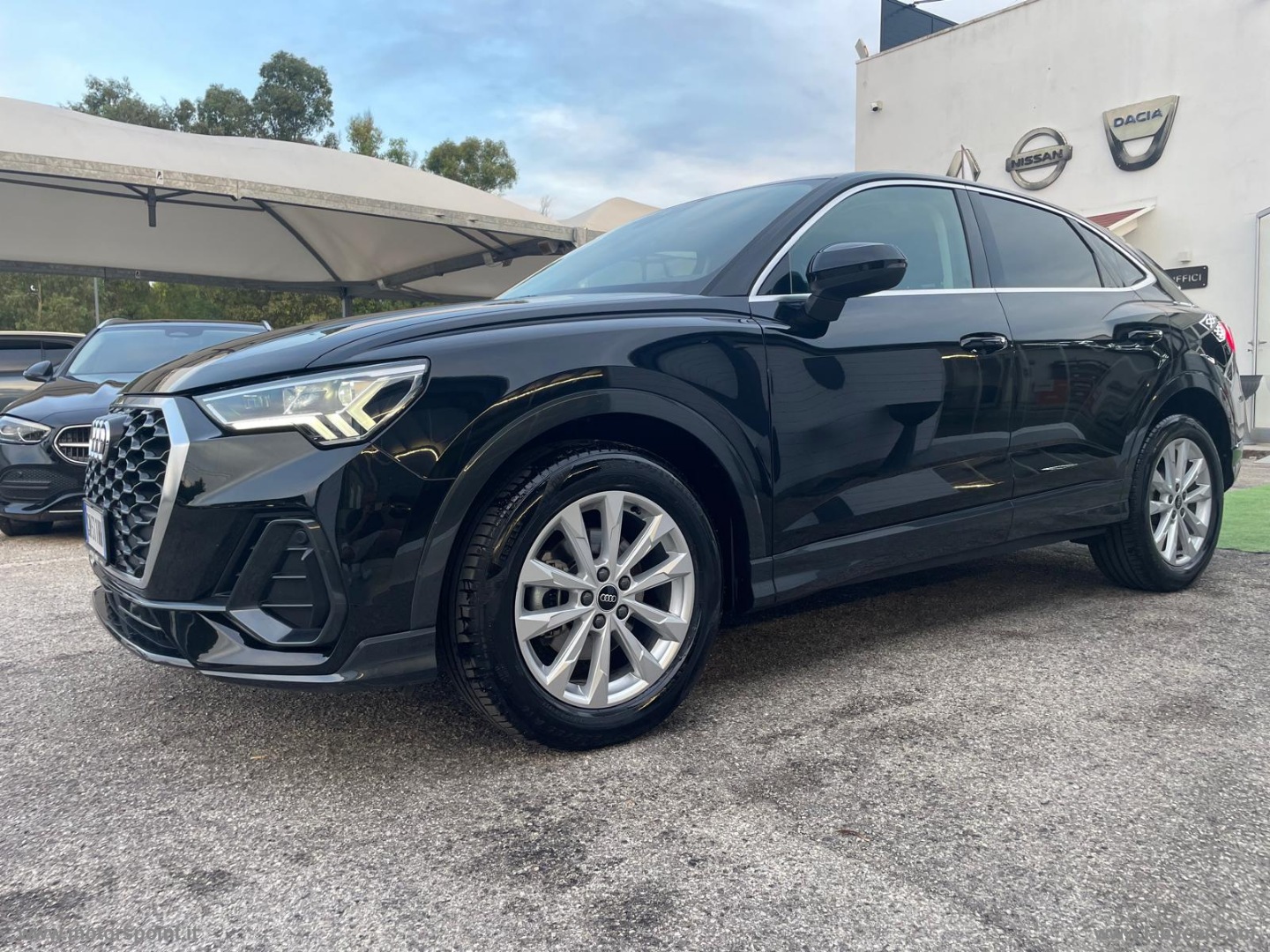 Q3 SPORTBACK 35 TDI S tronic Business PluS SPORTBACK - immagine 2