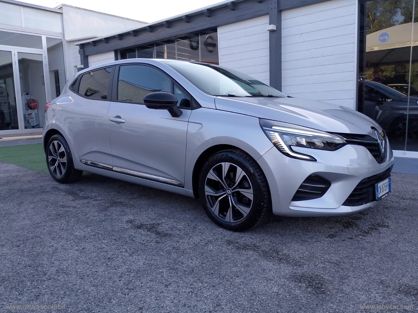 Clio Blue dCi 100 CV Evolution NEOPATENTATI OK - immagine 2