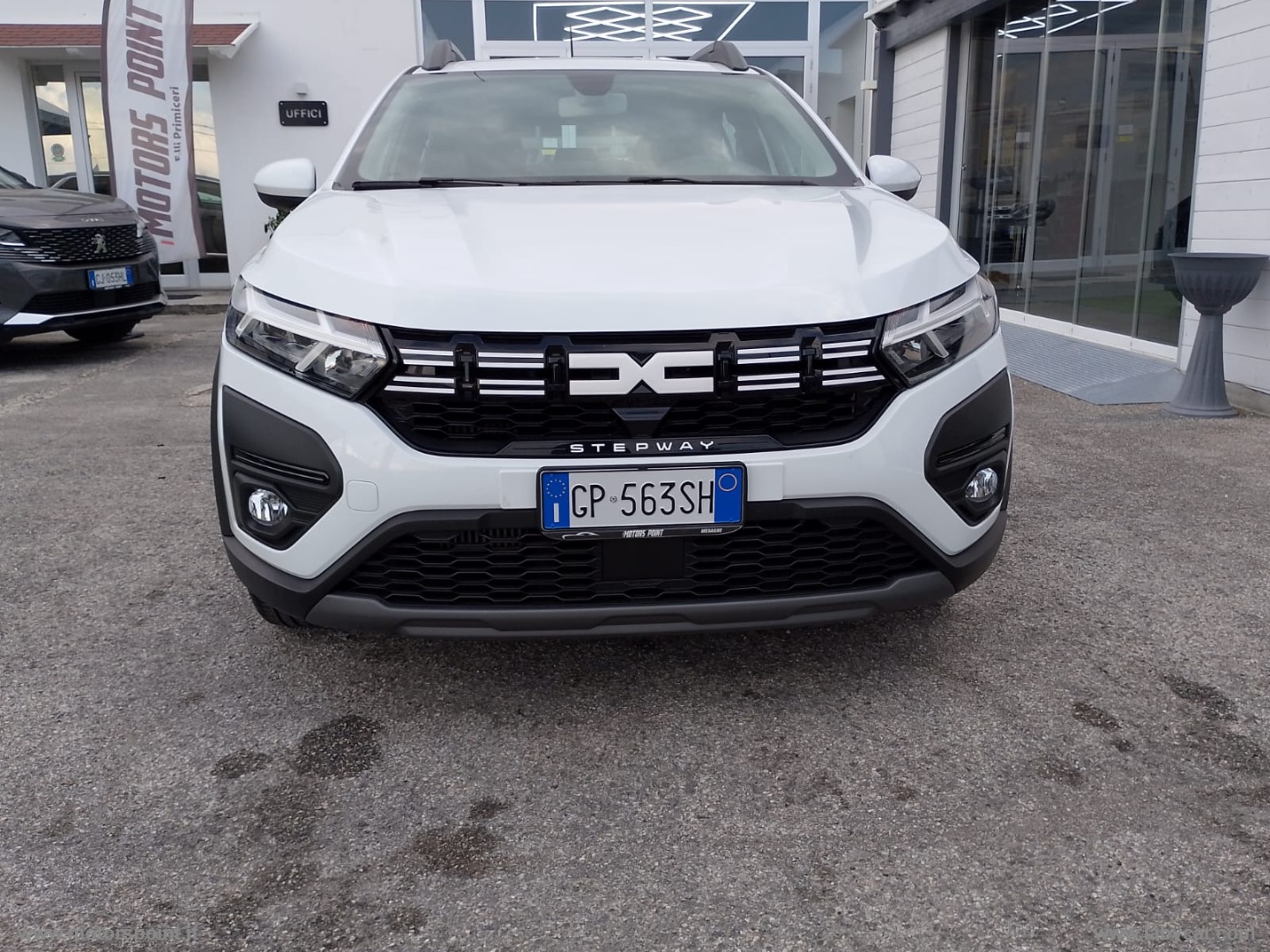 Sandero Stepway 1.0 TCe ECO-G Expression SOLO 20.000 KM - immagine 2