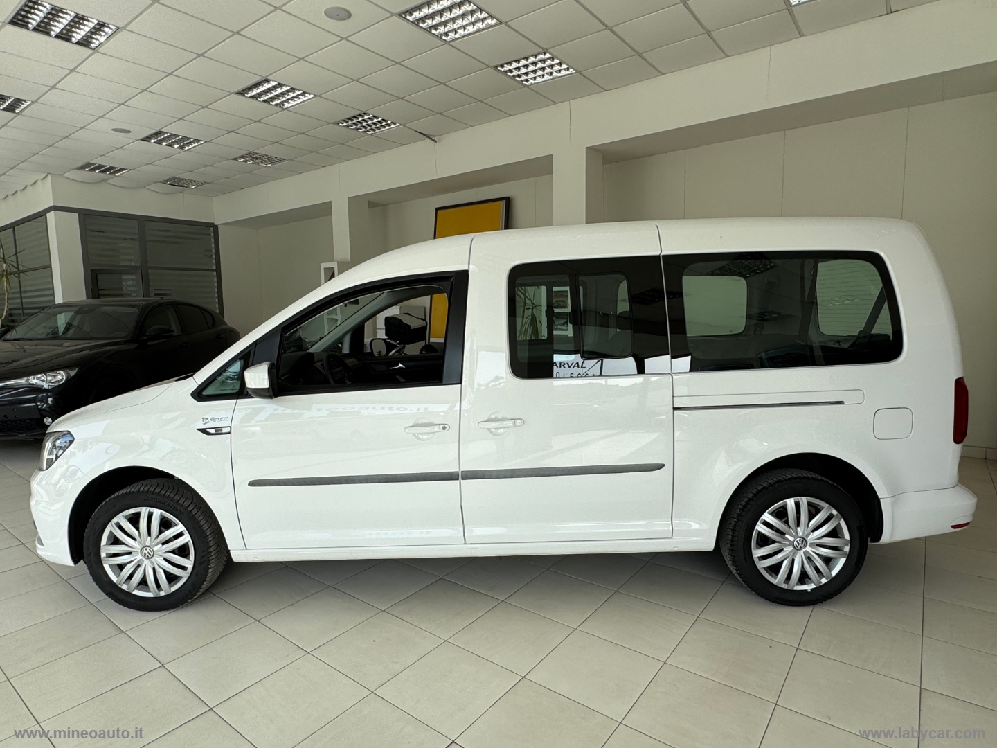 2.0 TDI 102CV MAXI TRASPORTO DISABILE Volkswagen Caddy 2.0 TDI 102 CV Maxi Trasporto Disabile - immagine 2
