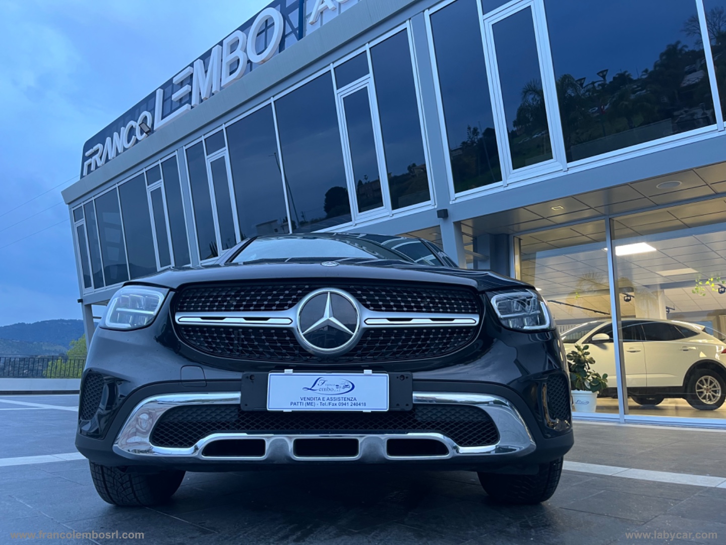 GLC 200 d 4Matic Coupé Executive - immagine 2