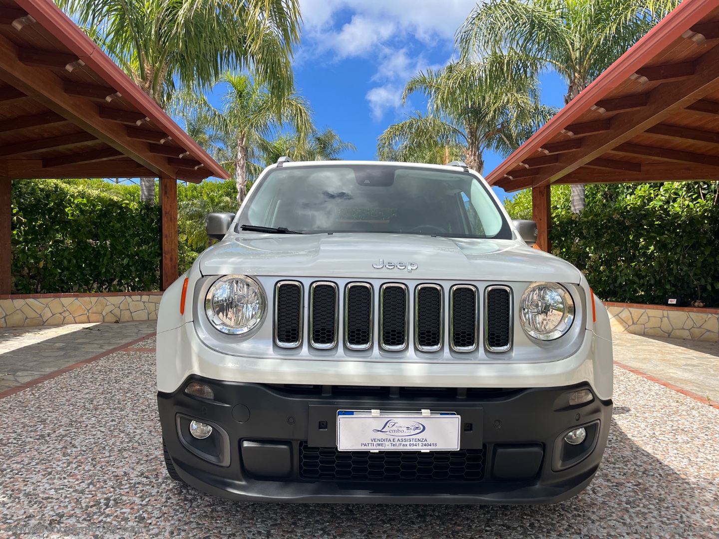 Renegade 1.6 Mjt 120CV Limited - immagine 2
