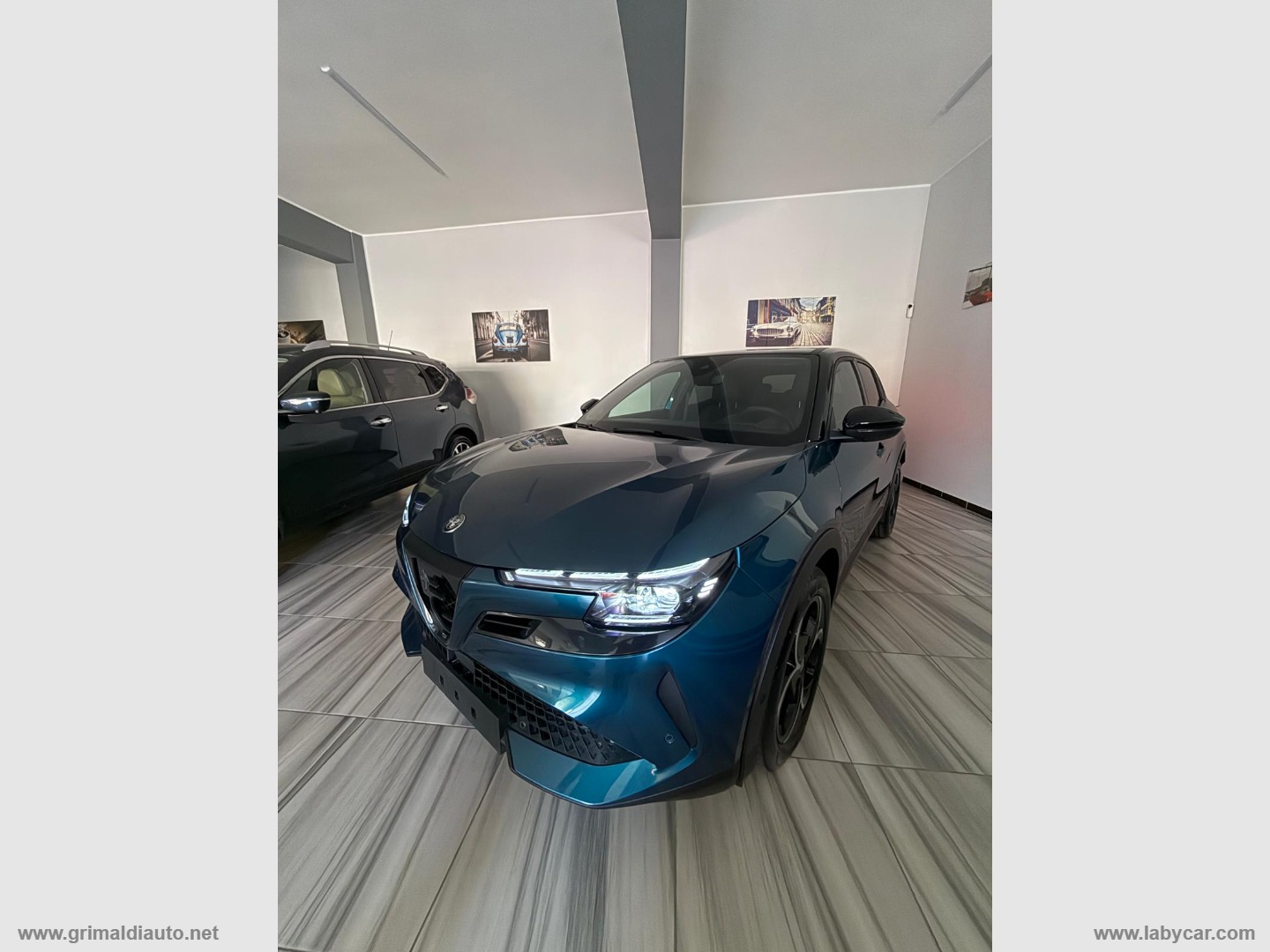 Junior 1.2 145 CV Hybrid eDCT6 Speciale - immagine 2