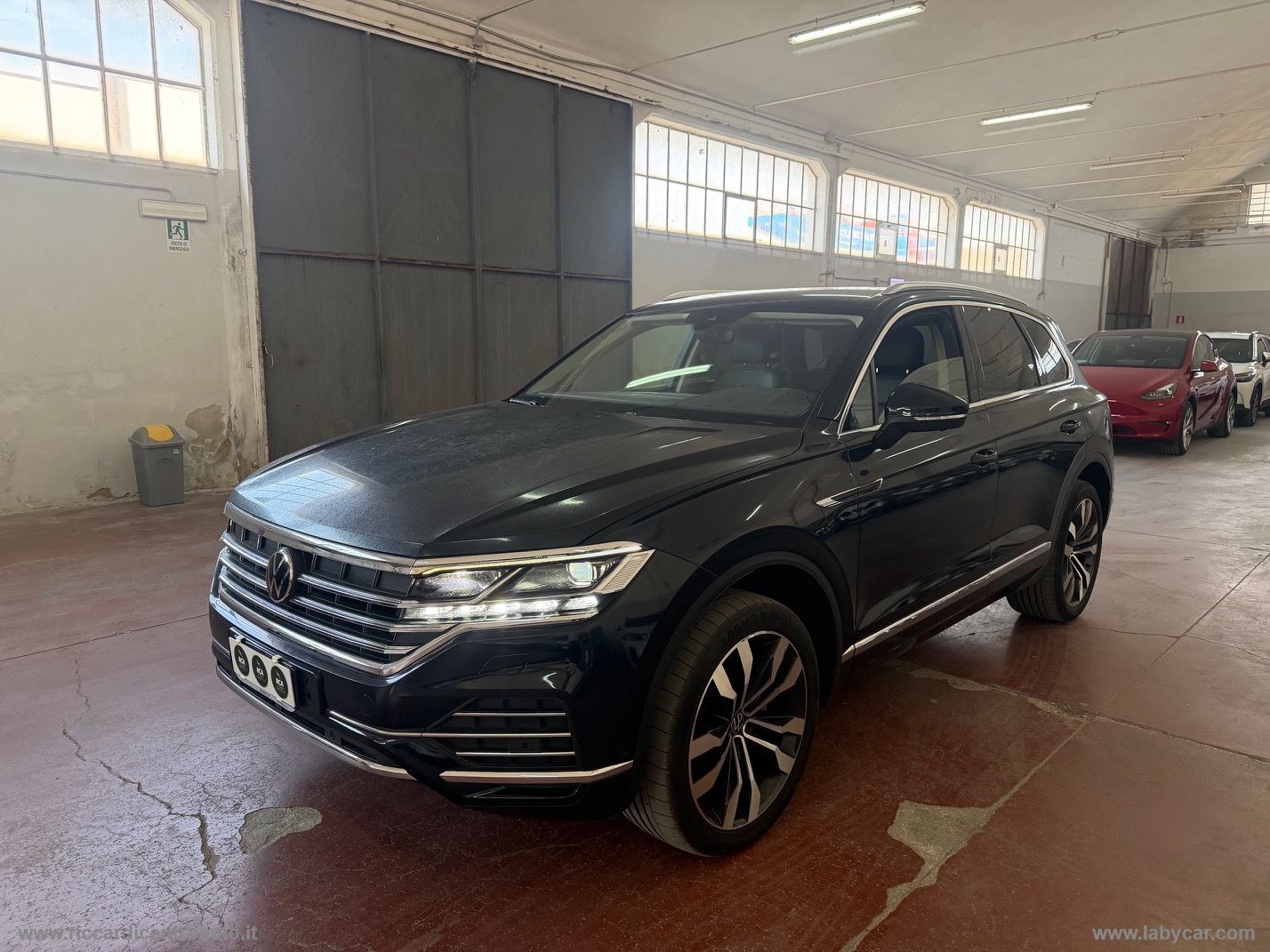 Touareg 3.0 TDI Atmosphere - PREZZO PER RIVENDITORI - immagine 2