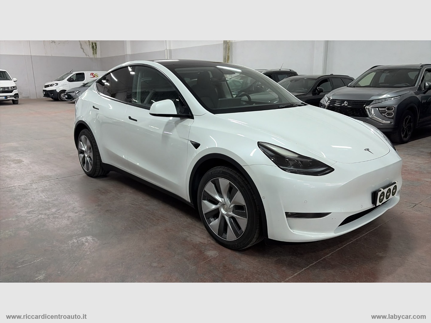 Model Y Long Range AWD - immagine 2