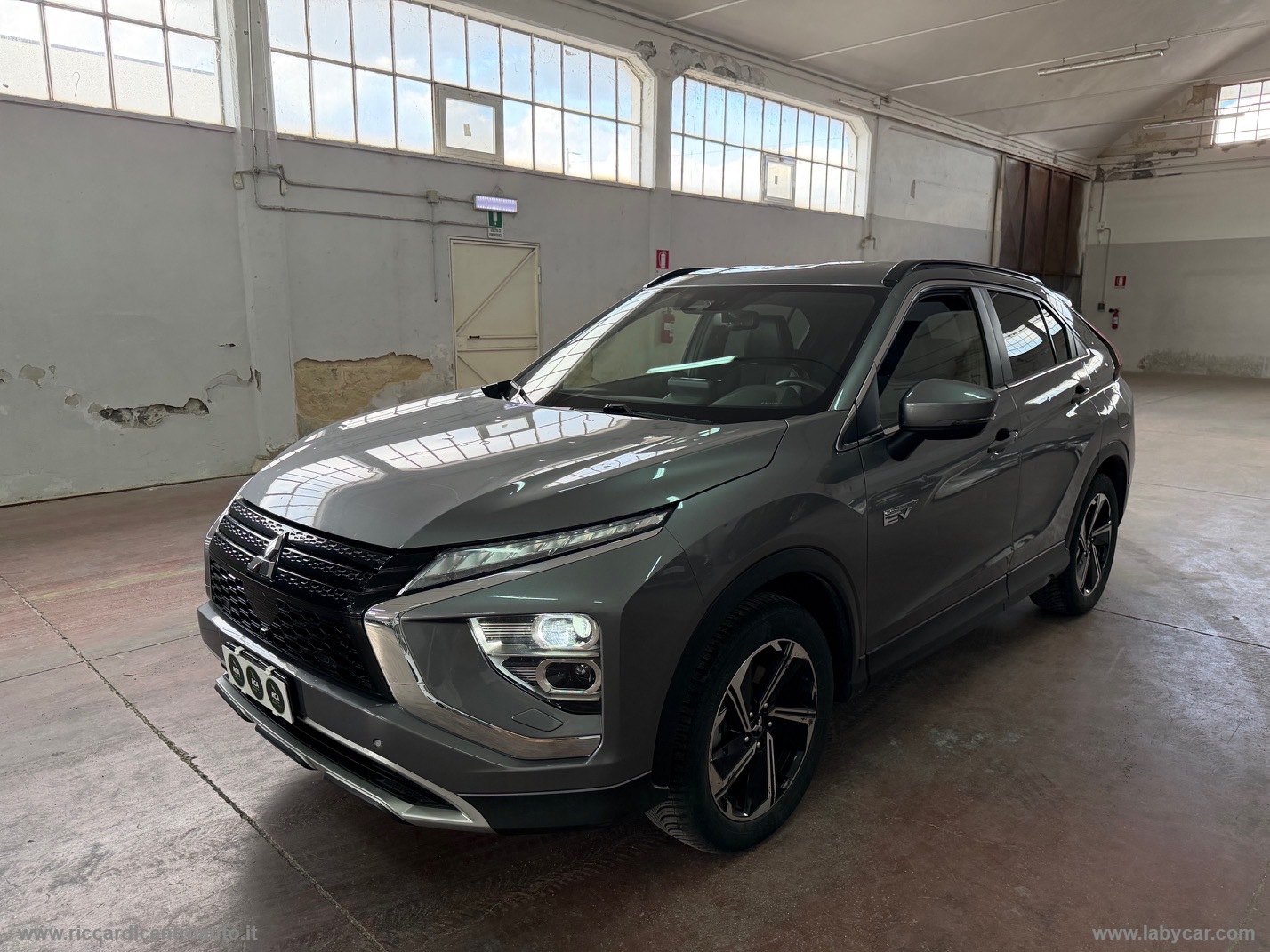 Eclipse C. 2.4 4WD PHEV InstyleSDA Pack0 - immagine 2