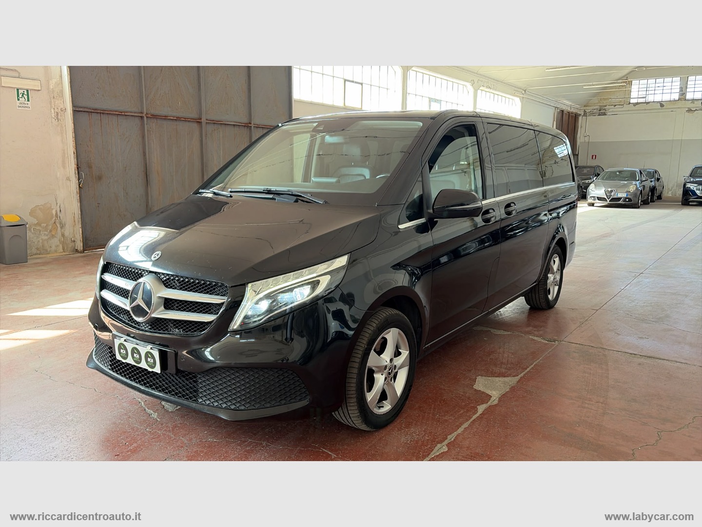 V 220 d Aut. 4Matic Sport Long - immagine 2