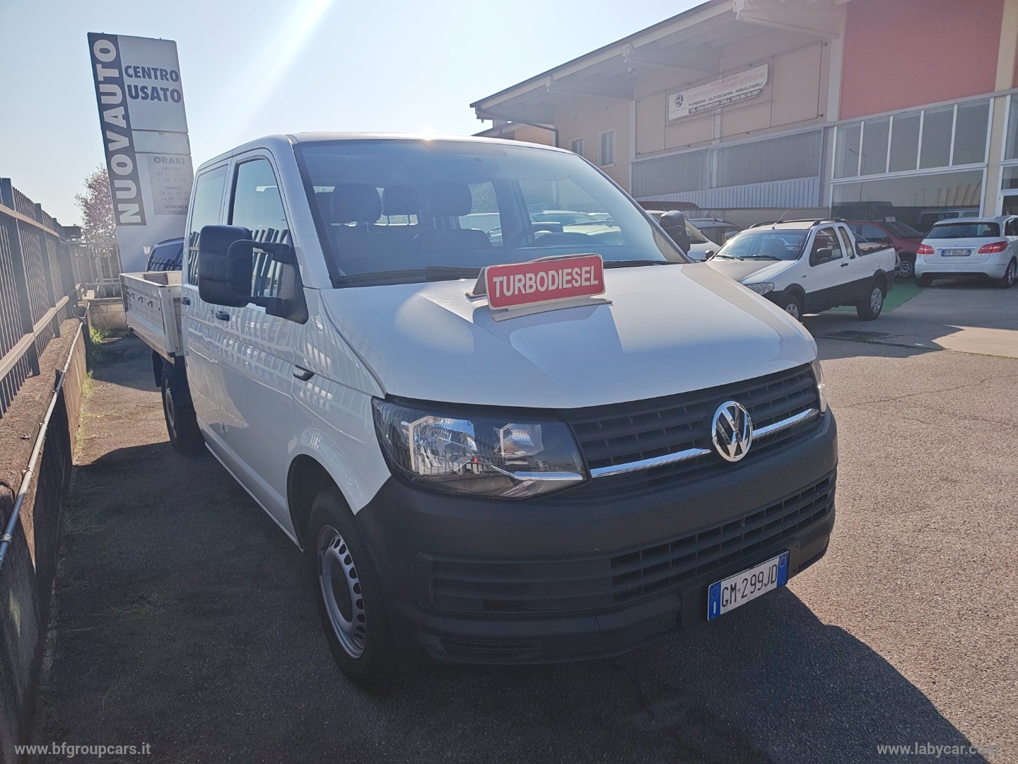 T5 TRASPORTER 6 POSTI CASSONATO - immagine 2