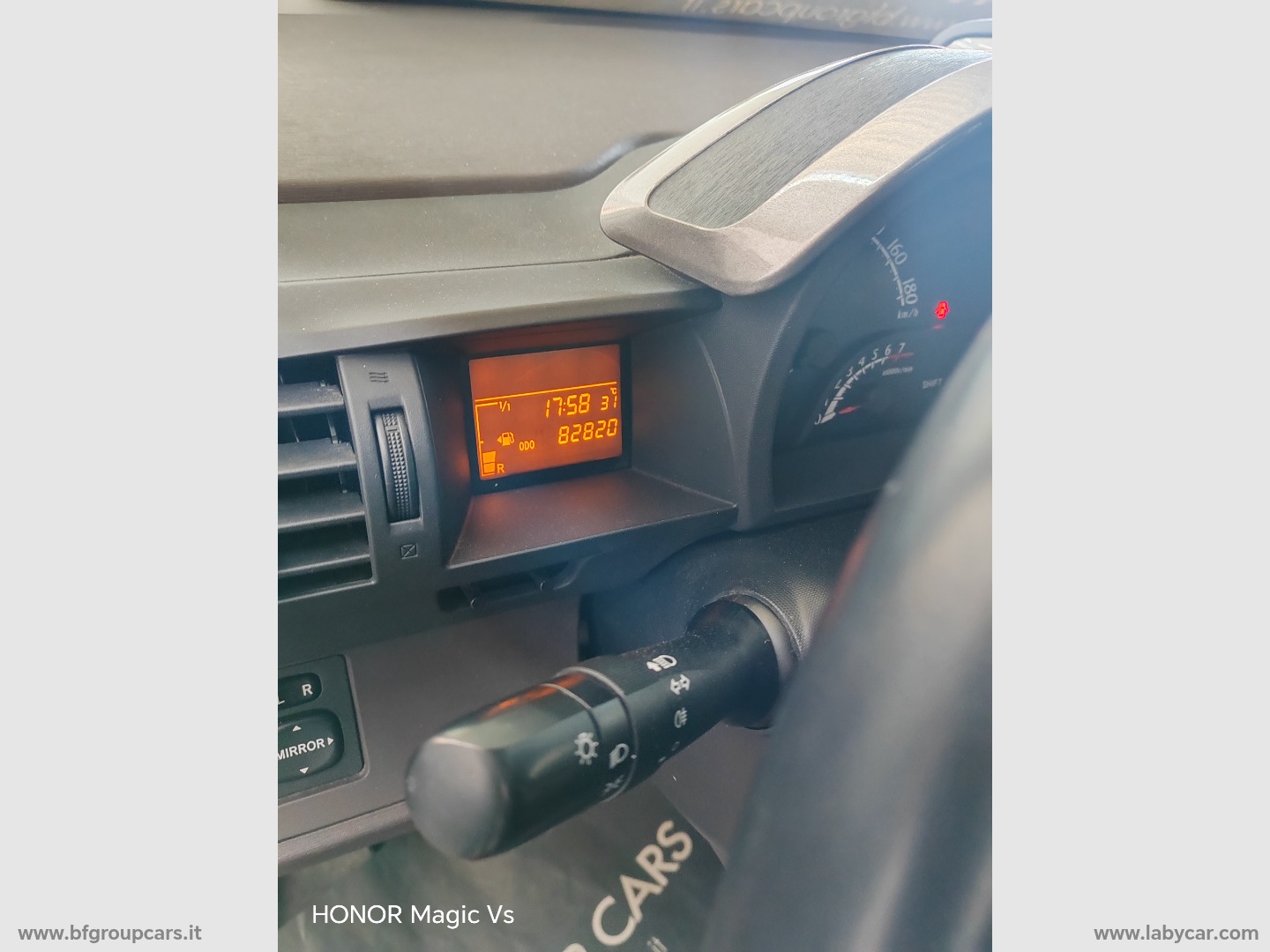 IQ 1.0 VVT-I - immagine 2