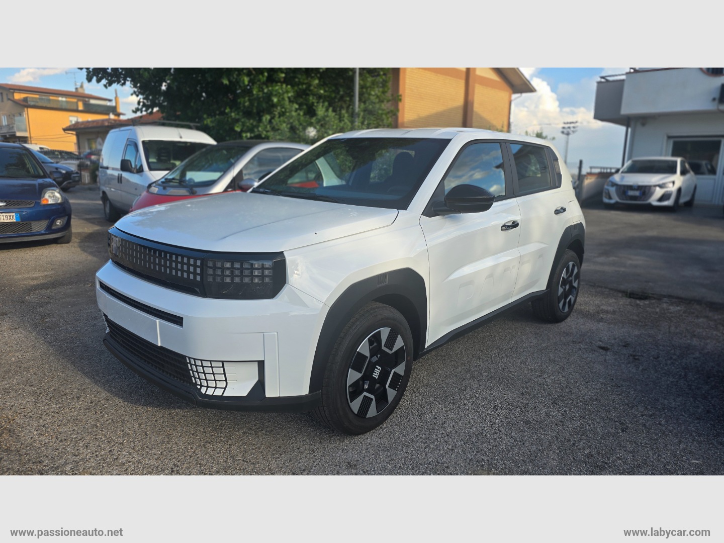 Grande Panda 1.2 100 CV S&S Icon - immagine 2