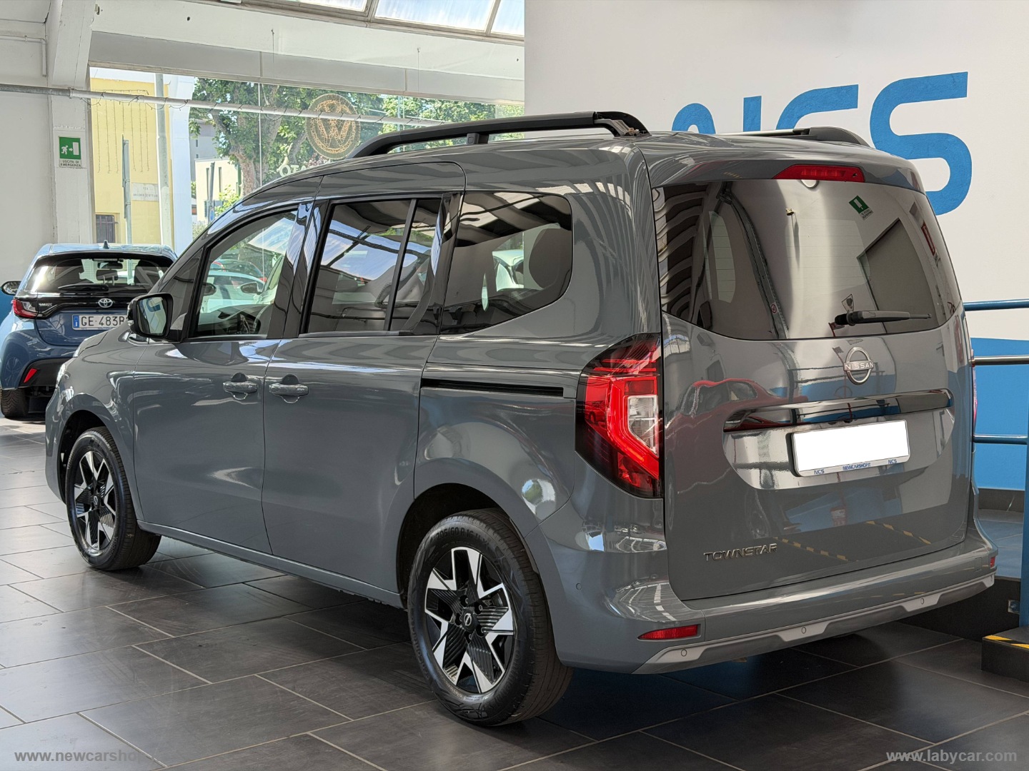 Townstar 1.3 130 CV N-Connecta NEOPATENTATI - immagine 2