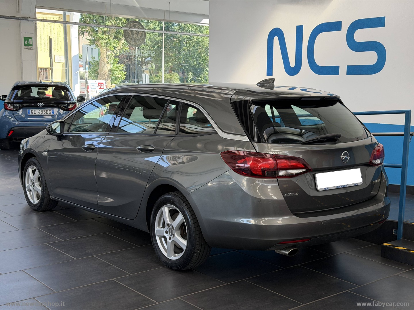 Astra 1.6 BiTurbo CDTi S&S ST Dynamic - immagine 2