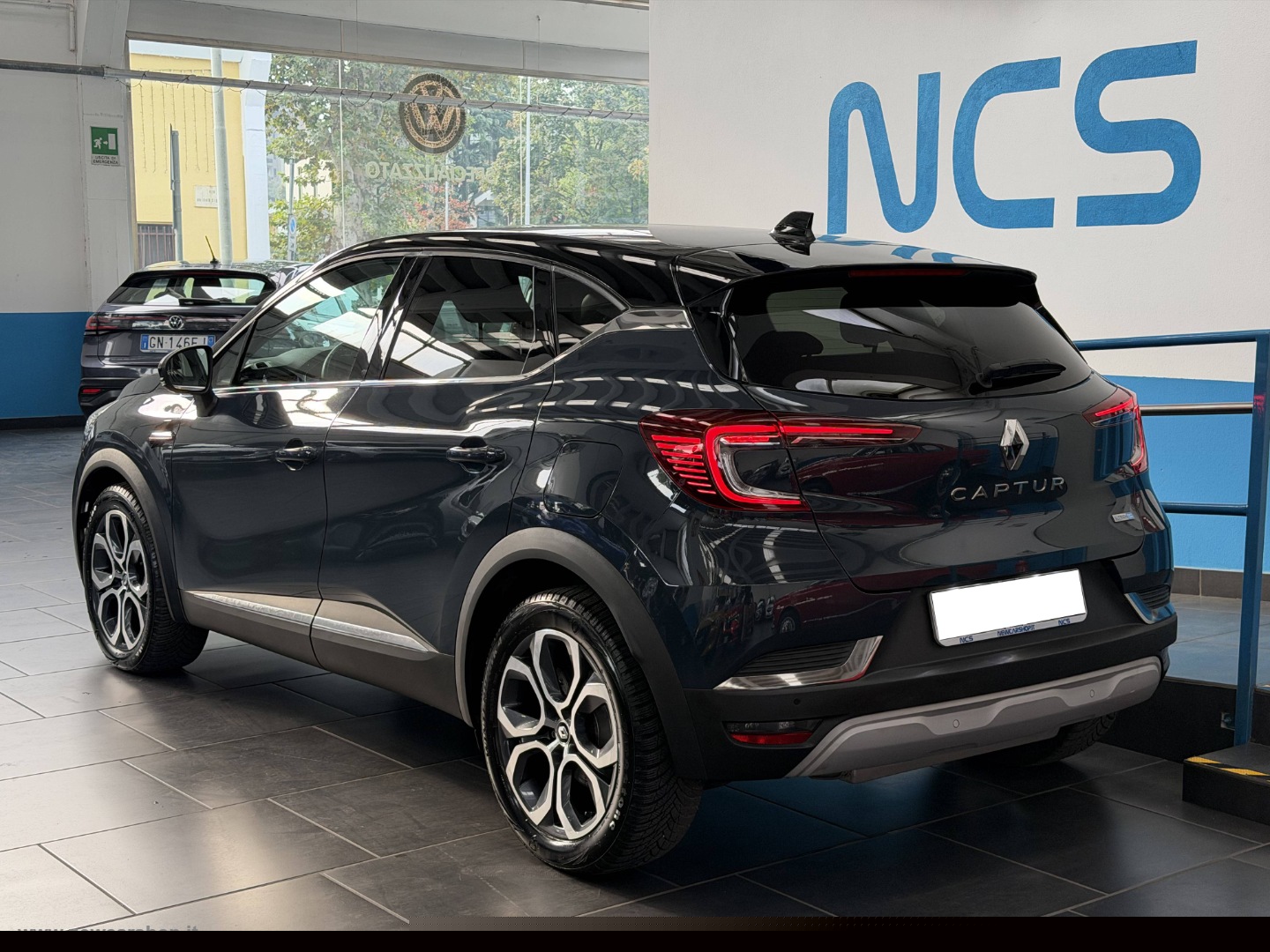 Captur Plug-in Hybrid E-Tech 160 CV Int. - immagine 2