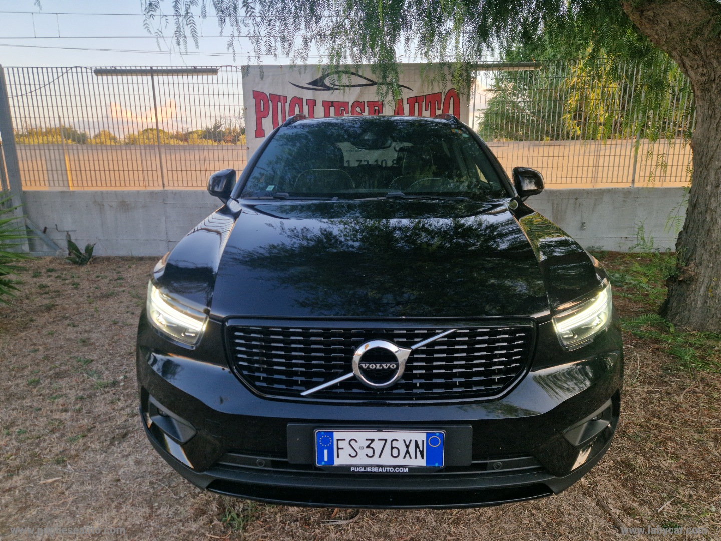 XC40 D3 AWD Geartronic R-design - immagine 2