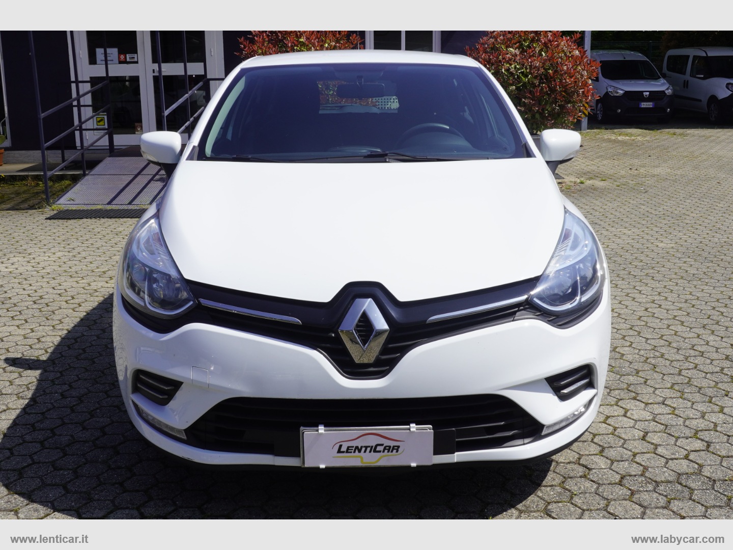 Clio 1.5 dCi 75CV Business N1 Autocarro Iva Detraibile - immagine 2