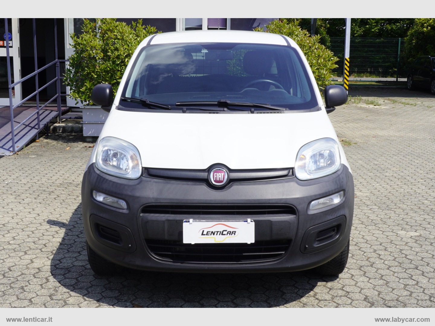 Panda 1.3 MJT S&S 4x4 Pop Clim. Van 2pti - immagine 2