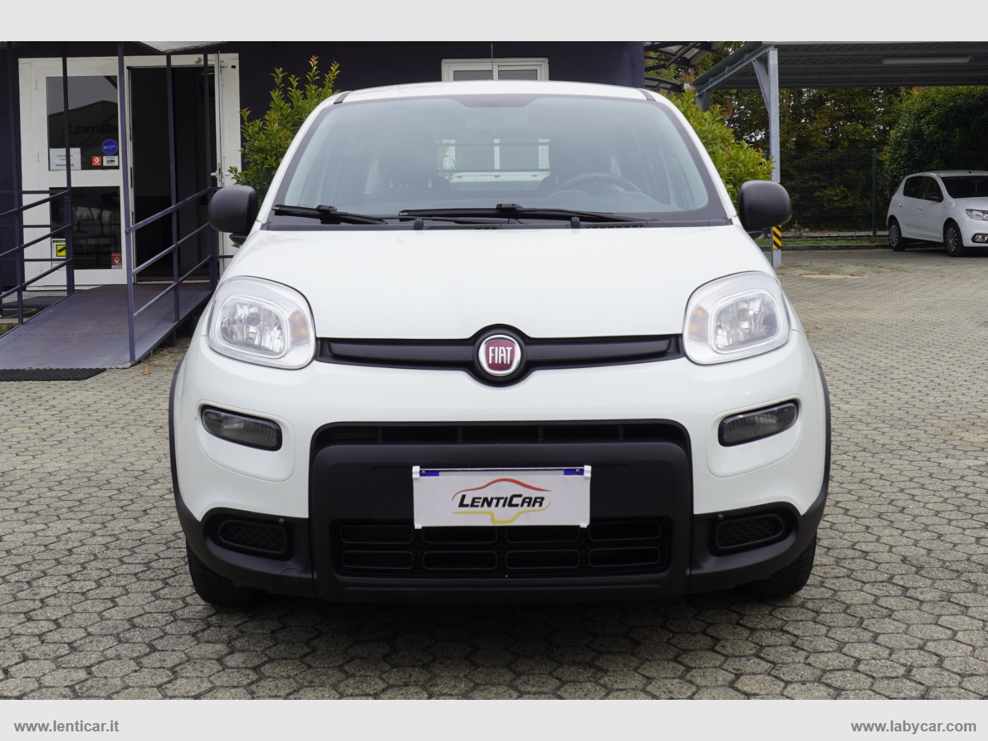 Panda 1.0 GSE Hybrid Street Van 4 p.ti - immagine 2
