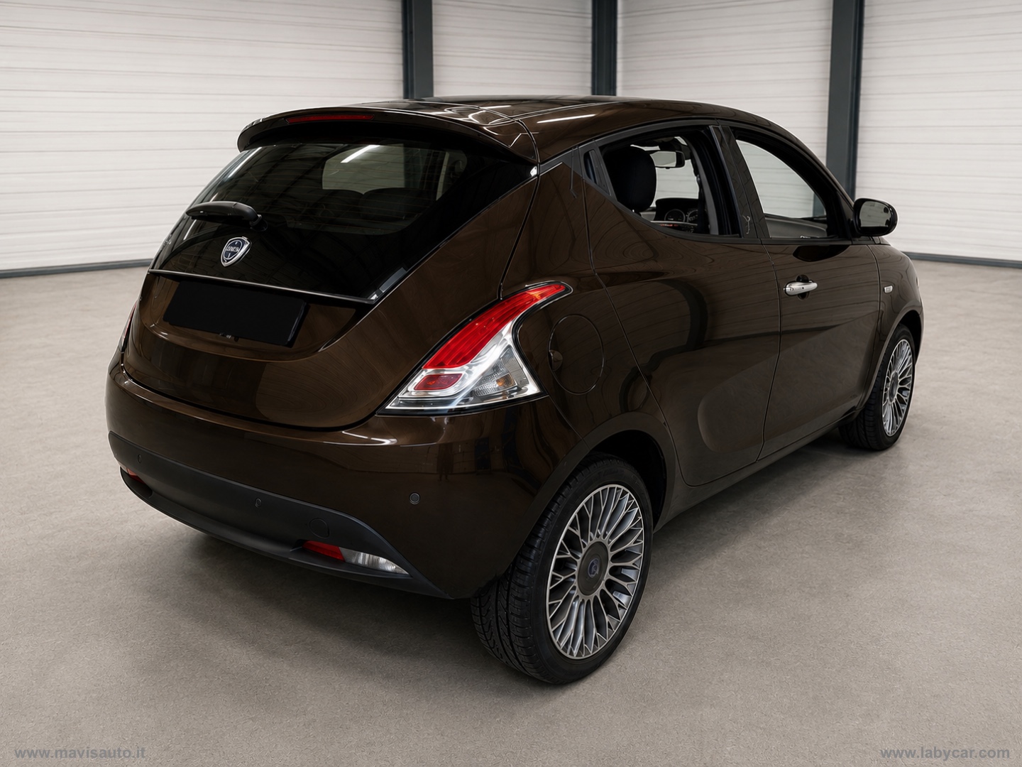 Ypsilon 1.3 MJT 95 CV 5p. S&S Platinum - immagine 2