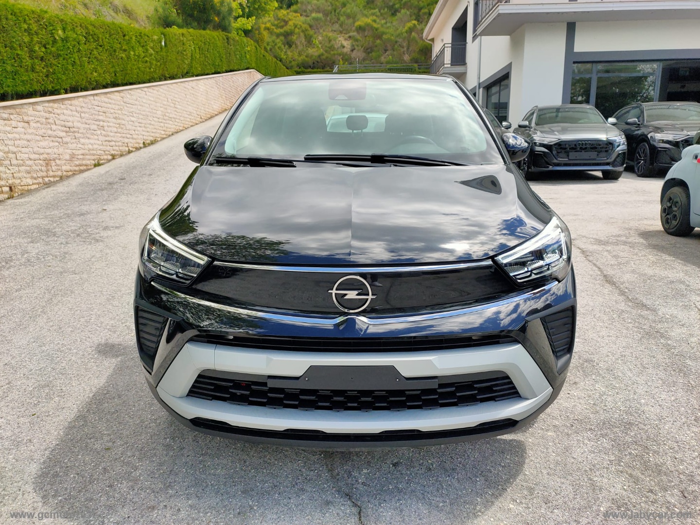 Opel Crossland Crossland 1.2 T. 12V 130CV aut.S&S Eleg. - Immagine 2