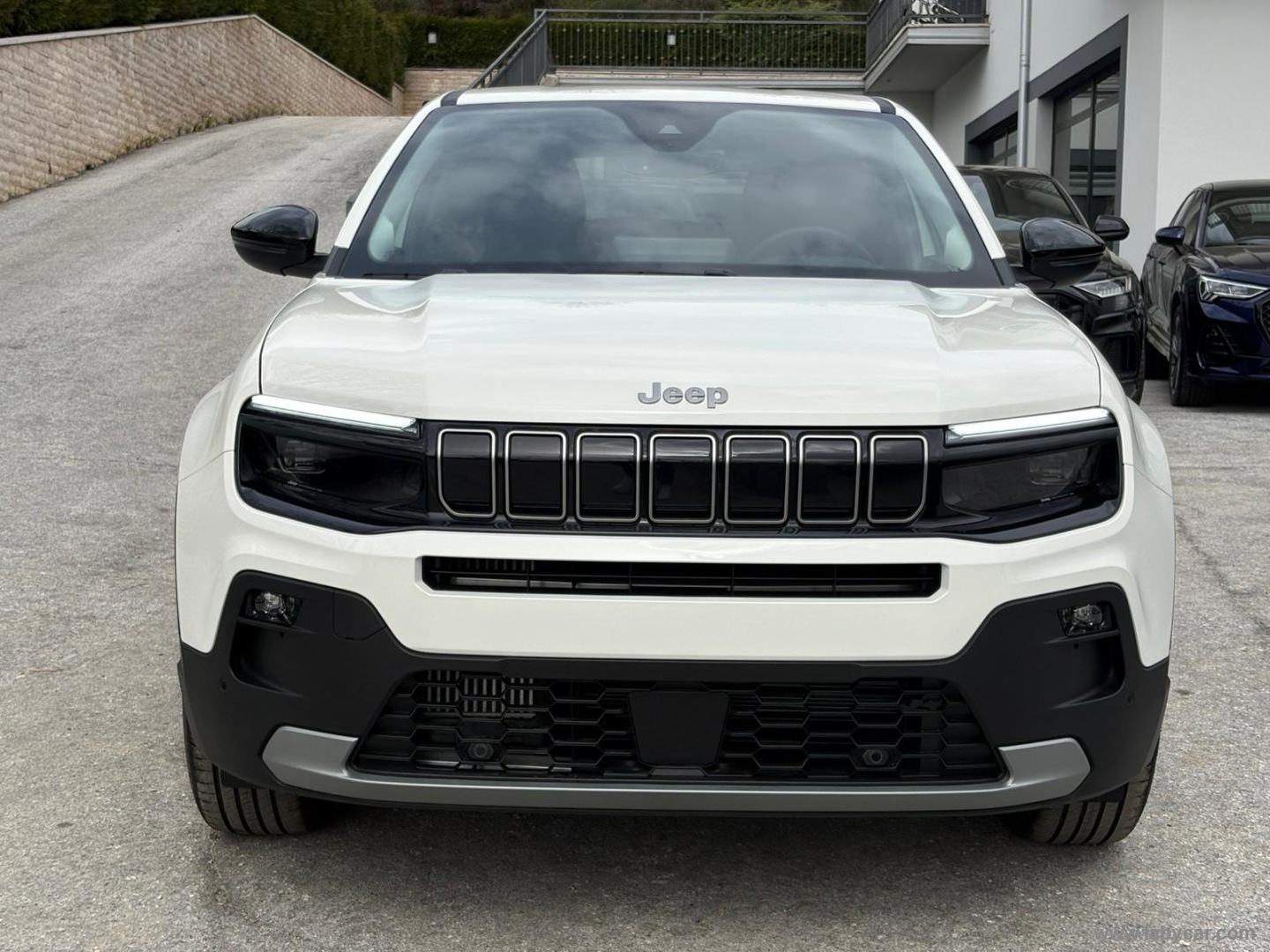 Avenger 1.2 Turbo MHEV Summit - immagine 2