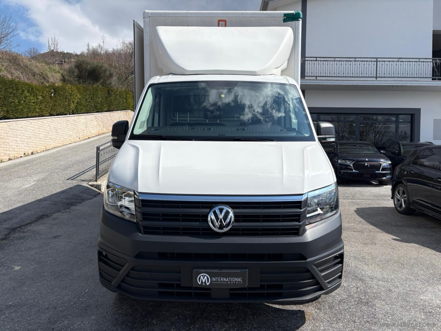 Crafter 35 2.0 BiTDI 177 PL Cab. - immagine 2
