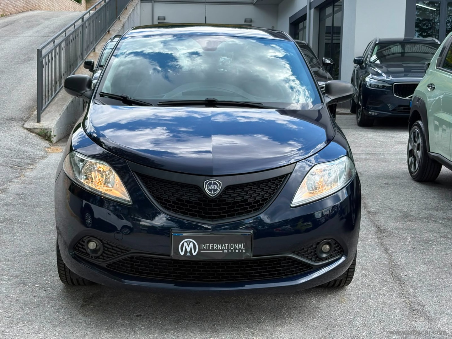 Ypsilon 1.2 69 CV 5p. GPL Ecochic Ele. - immagine 2