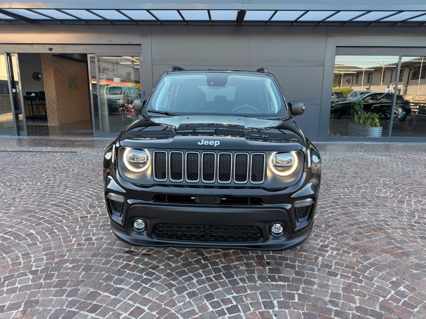 Jeep Renegade 1.5 T4 MHEV Altitude - Immagine 2
