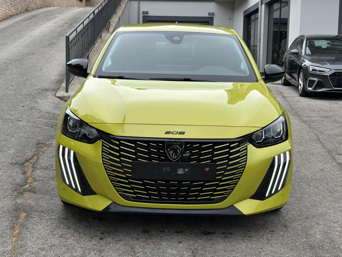 Peugeot 208 PureTech 100 S&S 5p. Allure - Immagine 2