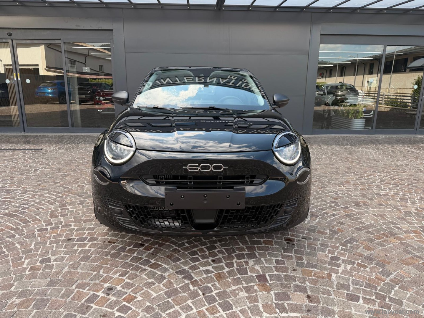 600 Hybrid MHEV - immagine 2