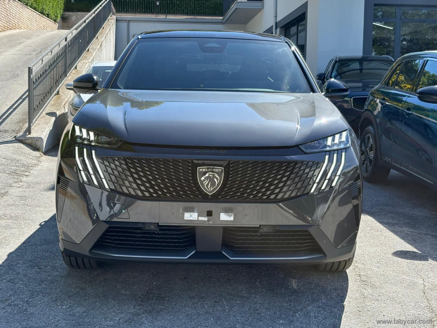 3008 Hybrid 145 e-DCS6 GT - immagine 2