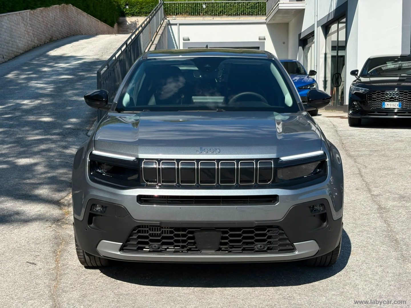 Jeep Avenger 1.2 Turbo Summit - Immagine 2