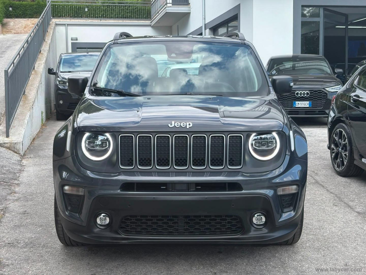 Jeep Renegade 1.5 T4 MHEV Summit - Immagine 2