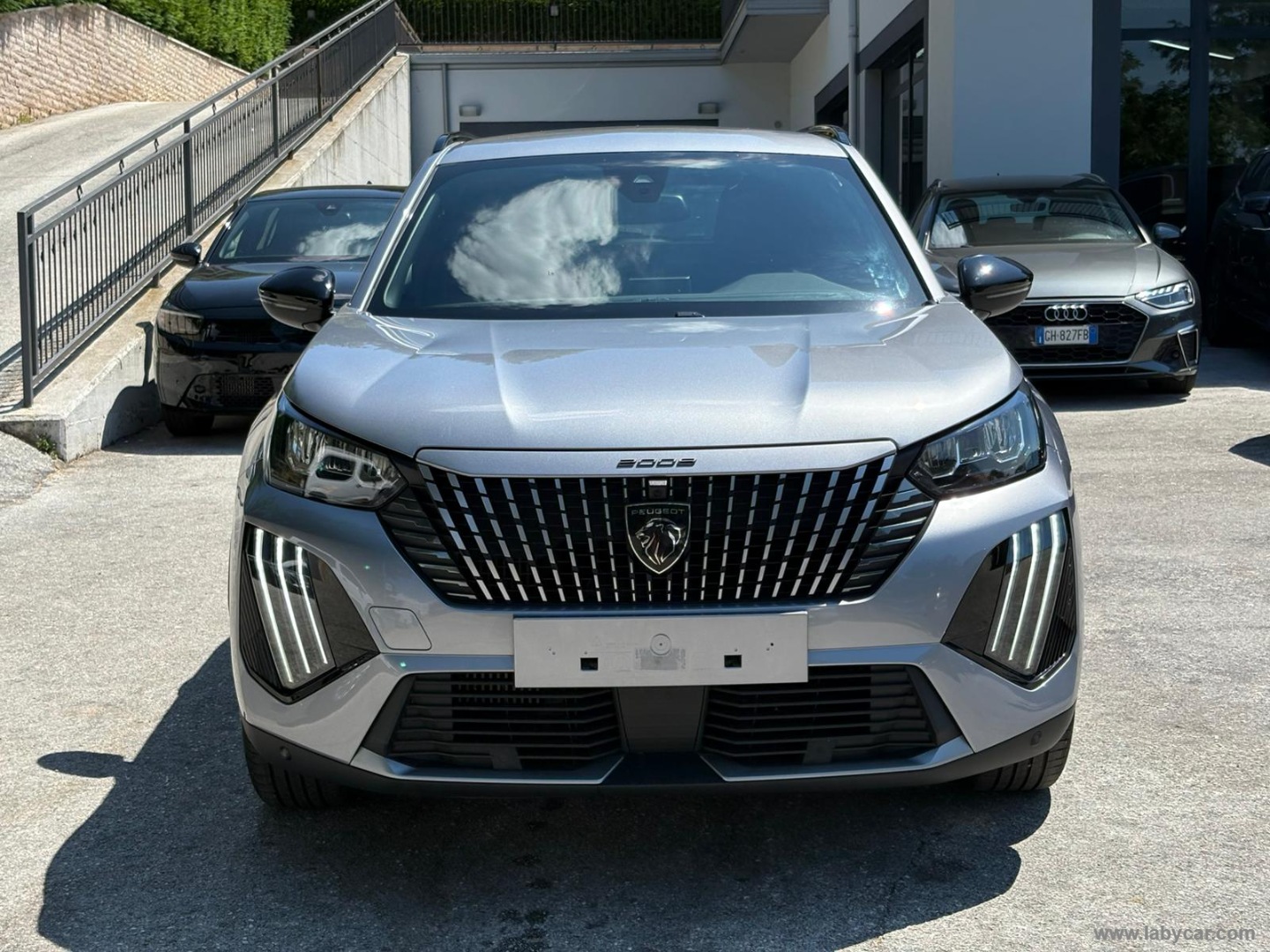 Peugeot 2008 PureTech 130 S&S EAT8 Allure - Immagine 2