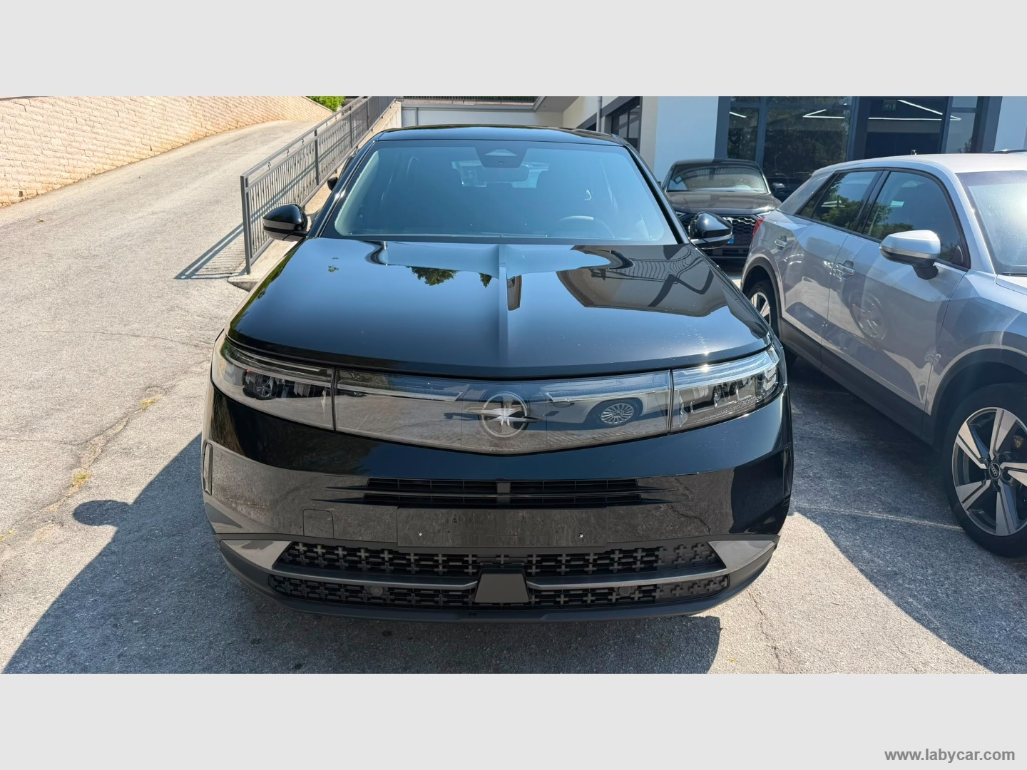 Opel Grandland Hybrid 145 CV DCT6 Edition - Immagine 2
