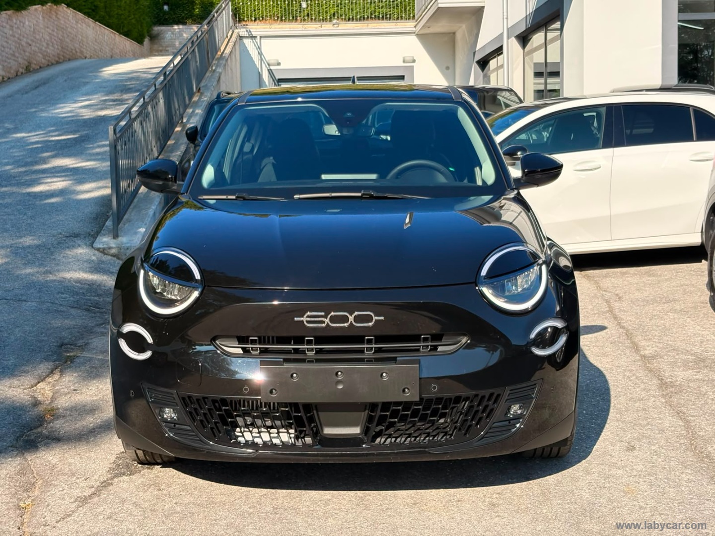 Fiat 600 Hybrid 145 CV DCT MHEV Icon - Immagine 2