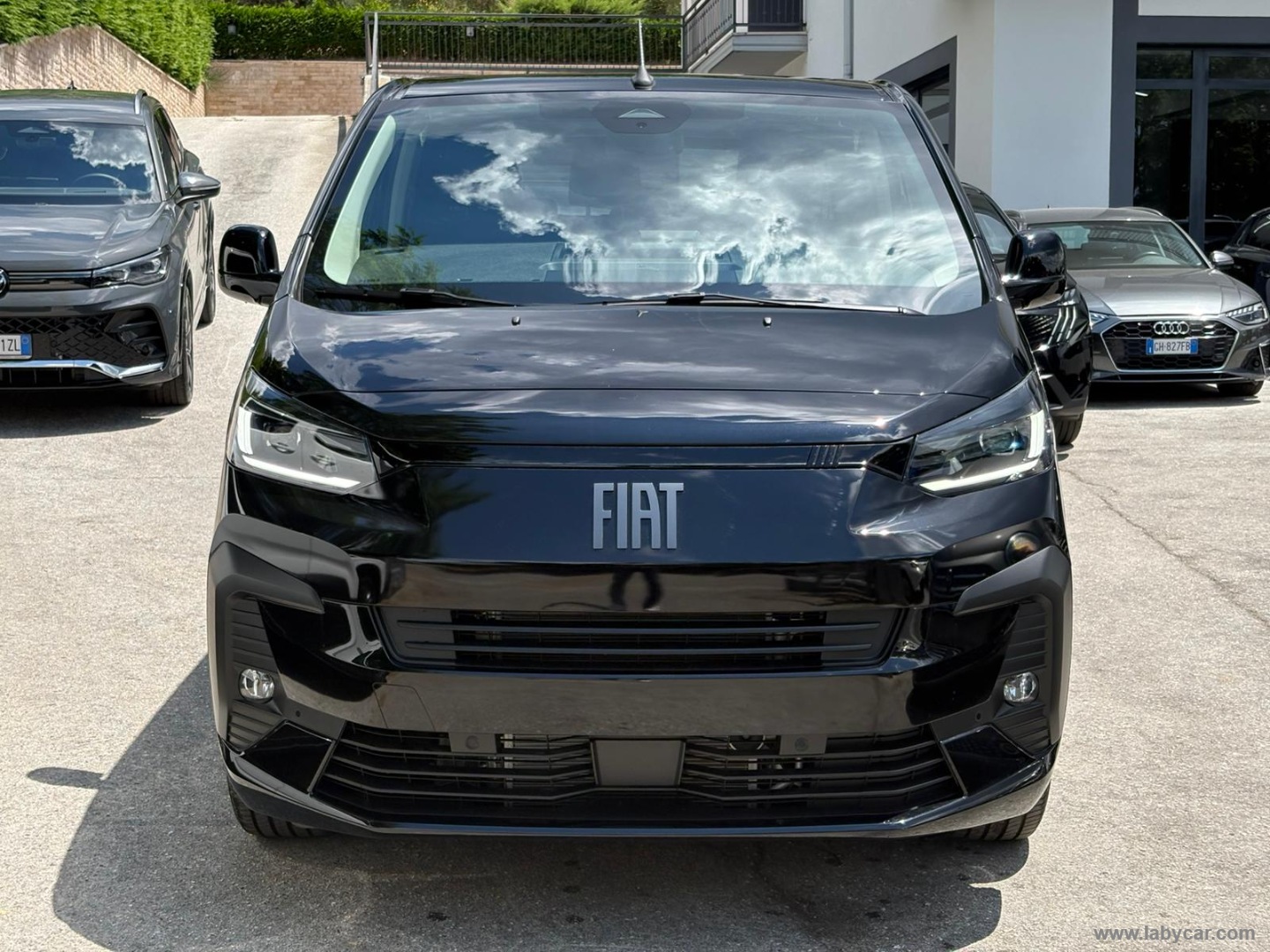Fiat Ulysse 2.2 Multijet 180 CV S&S AT8 L3 - Immagine 2