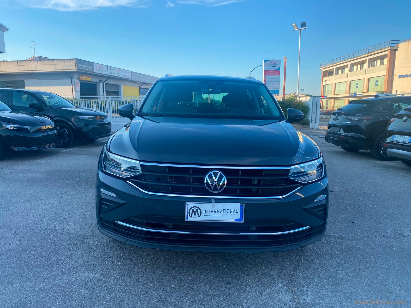 Volkswagen Tiguan 1.4 TSI eHYBRID DSG Life - Immagine 2