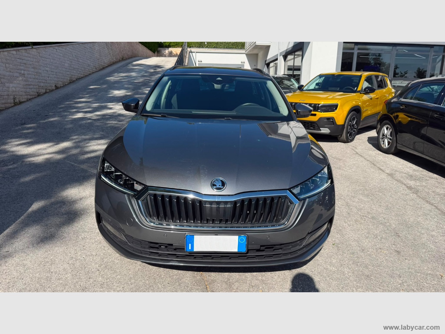 Skoda Octavia 2.0 TDI SCR 150CV DSG Wag. Style - Immagine 2