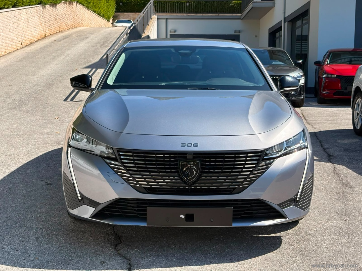 Peugeot 308 BlueHDi 130 S&S EAT8 SW Allure - Immagine 2