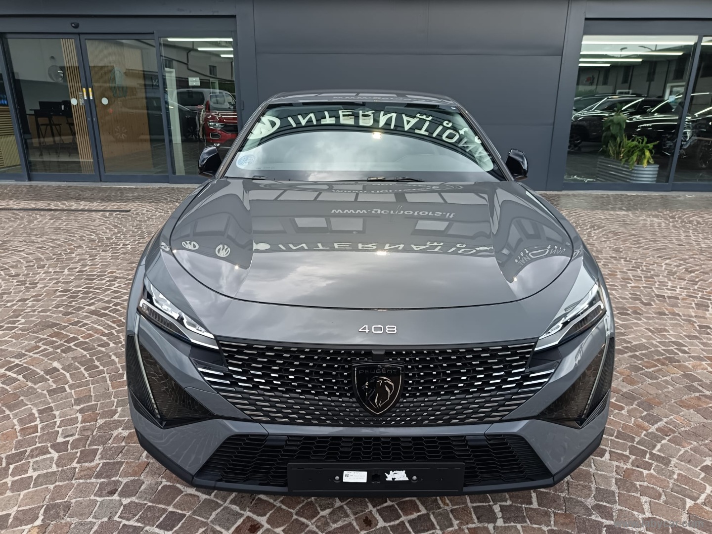 Peugeot 408 Plug-in Hybrid 225 e-EAT8 Allure - Immagine 2
