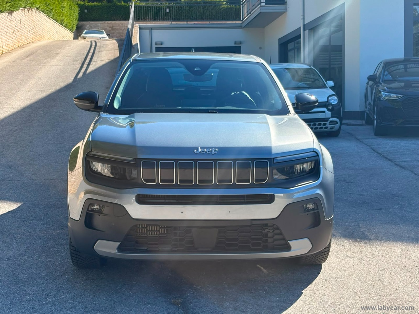 Jeep Avenger 1.2 Turbo Altitude - Immagine 2