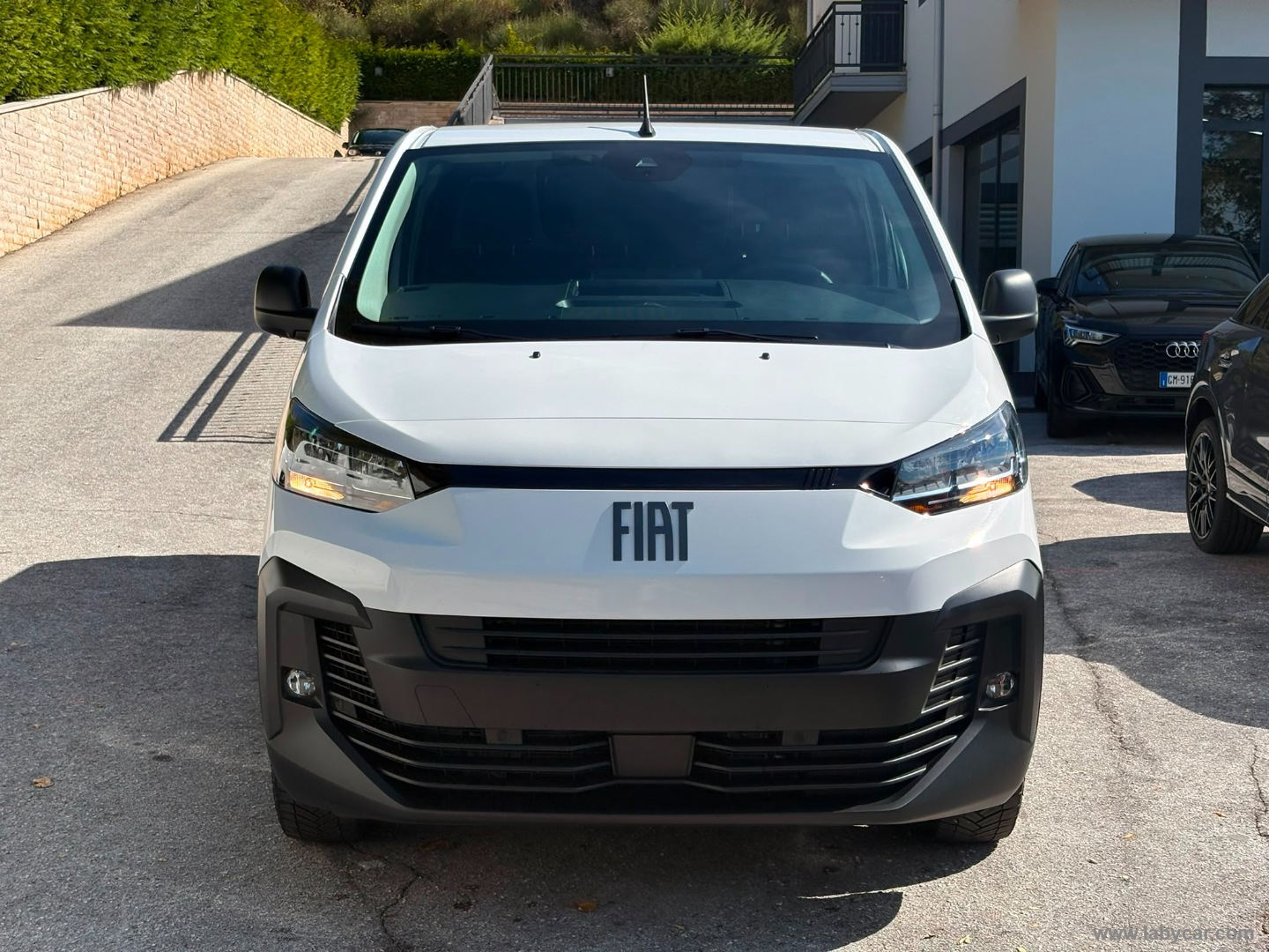 Fiat Scudo 2.0 BlueHDi 145 AT8 PL-TN Furg. - Immagine 2