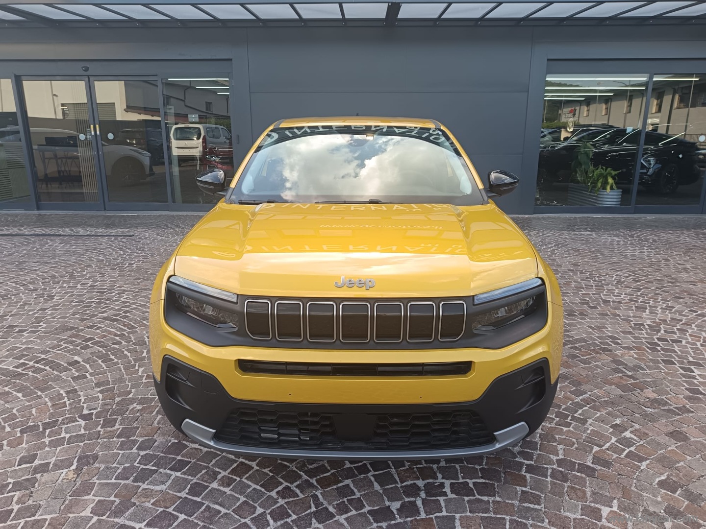 Jeep Avenger 1.2 Turbo Altitude - Immagine 2