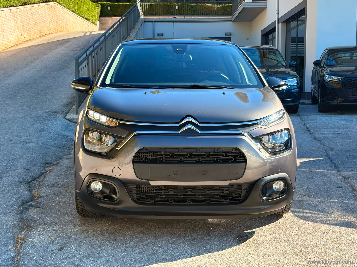 Citroën C3 PureTech 110 S&S Shine - Immagine 2