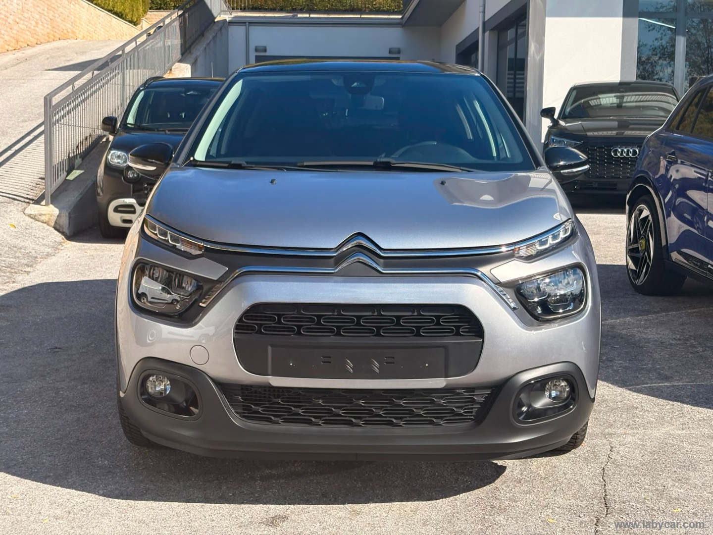 Citroën C3 PureTech 110 S&S Shine - Immagine 2