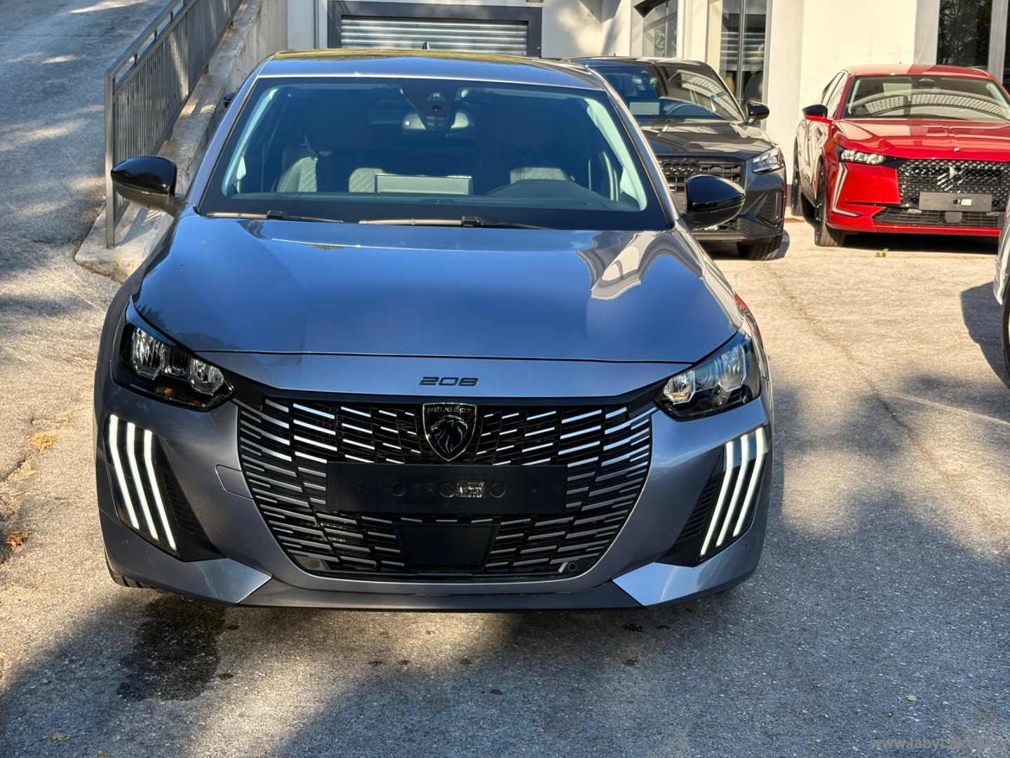 Peugeot 208 Hybrid 110 e-DCS6 Allure - Immagine 2